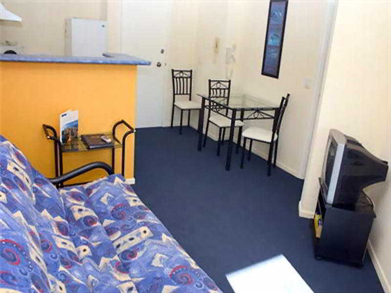 Budds Beach Apartments Surfers Paradise Εξωτερικό φωτογραφία