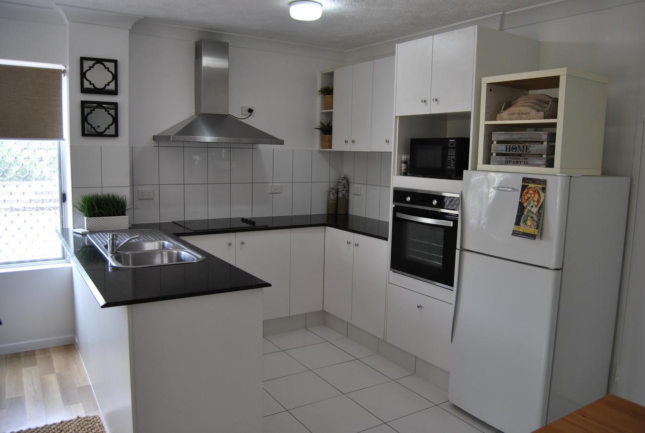 Budds Beach Apartments Surfers Paradise Εξωτερικό φωτογραφία