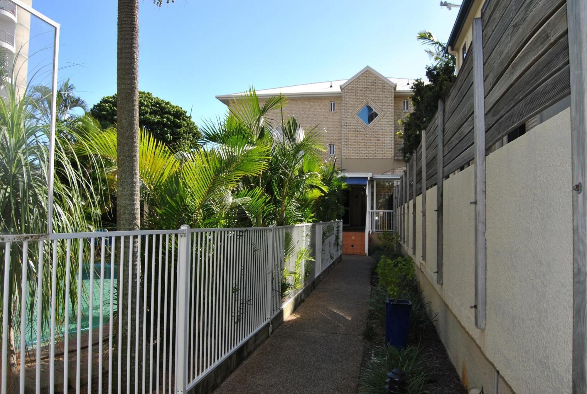 Budds Beach Apartments Surfers Paradise Εξωτερικό φωτογραφία