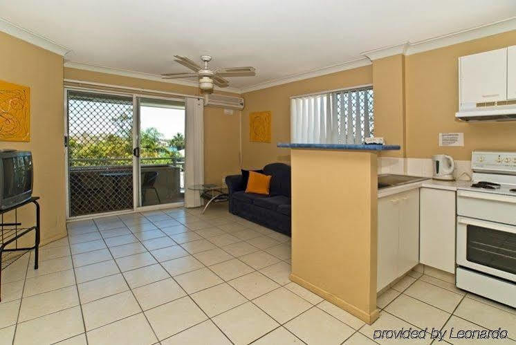 Budds Beach Apartments Surfers Paradise Εξωτερικό φωτογραφία